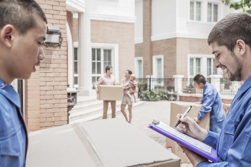 Customer complaint process for a removal company with documented review